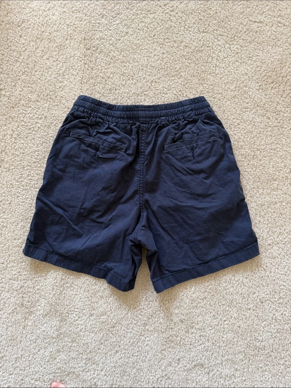 Great condition! JCrew men’s khaki shorts